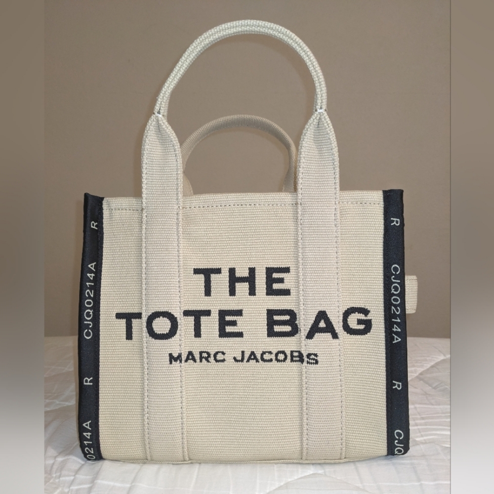 Marc Jacob's 'The Tote Bag' Canvas Small Tote Bag